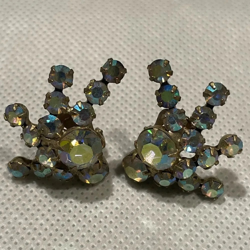 Vintage clip on earrings